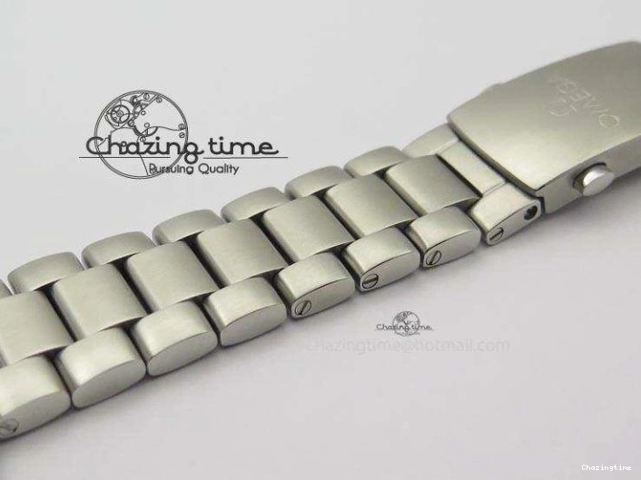 0507 Planet Ocean SS Bp Maker 45mm Black Bezel On SS Bracelet A OnTrend 8218